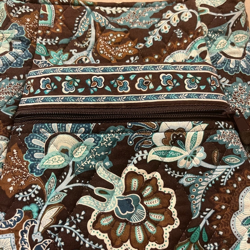 Vera Bradley Floral Patterned Crossbody Bag - Picture 5 of 5
